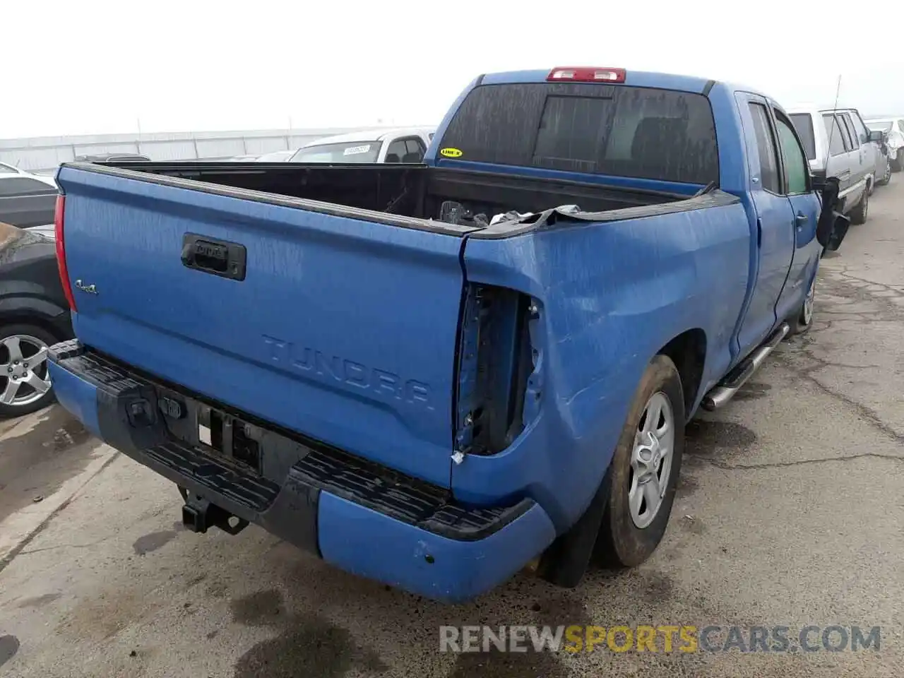 4 Photograph of a damaged car 5TFUY5F17KX792505 TOYOTA TUNDRA 2019