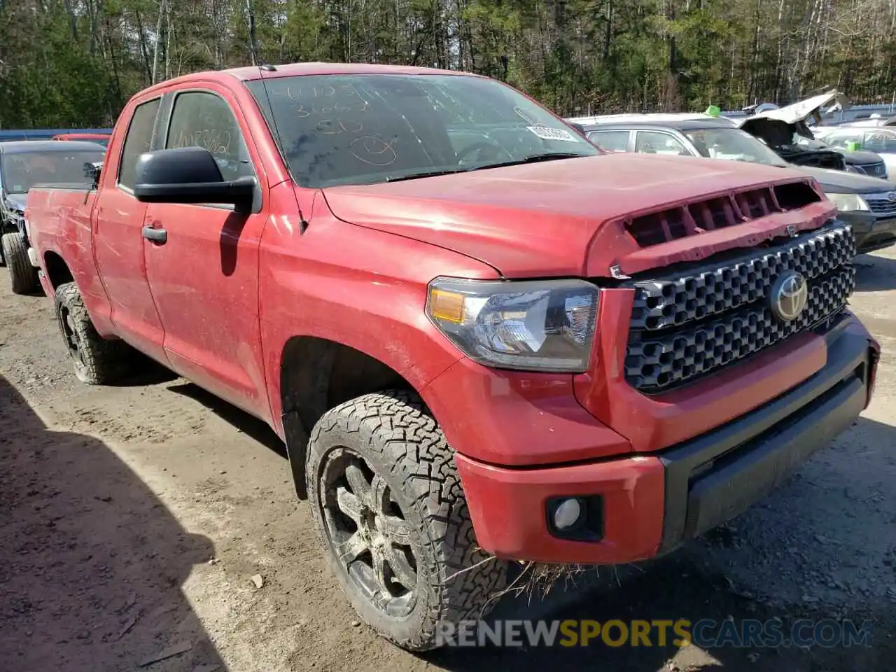 1 Photograph of a damaged car 5TFUY5F17KX804958 TOYOTA TUNDRA 2019