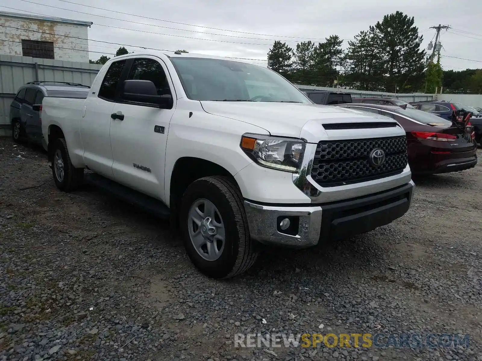 1 Photograph of a damaged car 5TFUY5F17KX842545 TOYOTA TUNDRA 2019