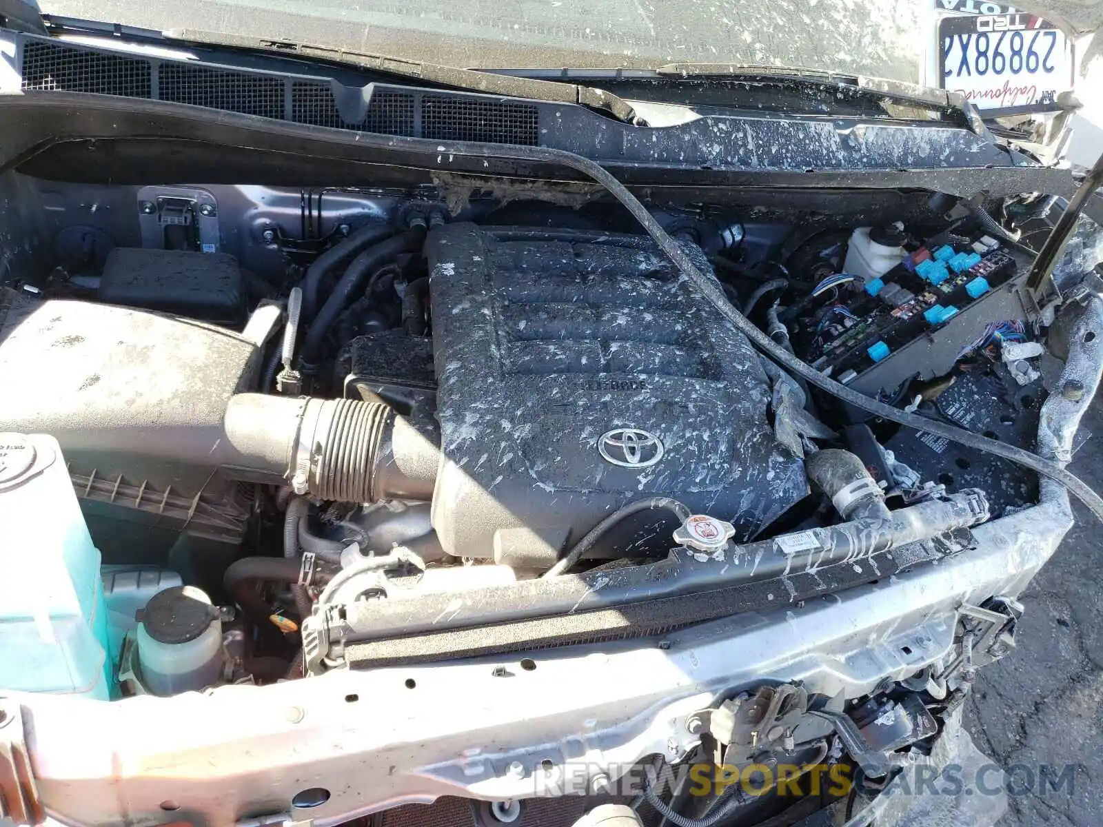 7 Photograph of a damaged car 5TFUY5F17KX847650 TOYOTA TUNDRA 2019