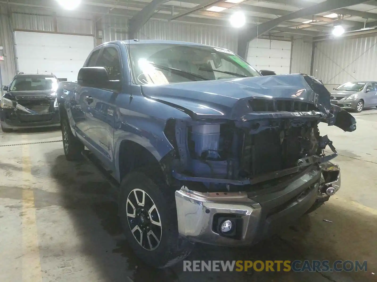 1 Photograph of a damaged car 5TFUY5F17KX847793 TOYOTA TUNDRA 2019