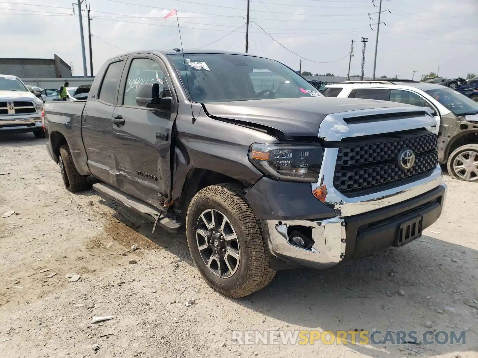 1 Photograph of a damaged car 5TFUY5F18KX851528 TOYOTA TUNDRA 2019