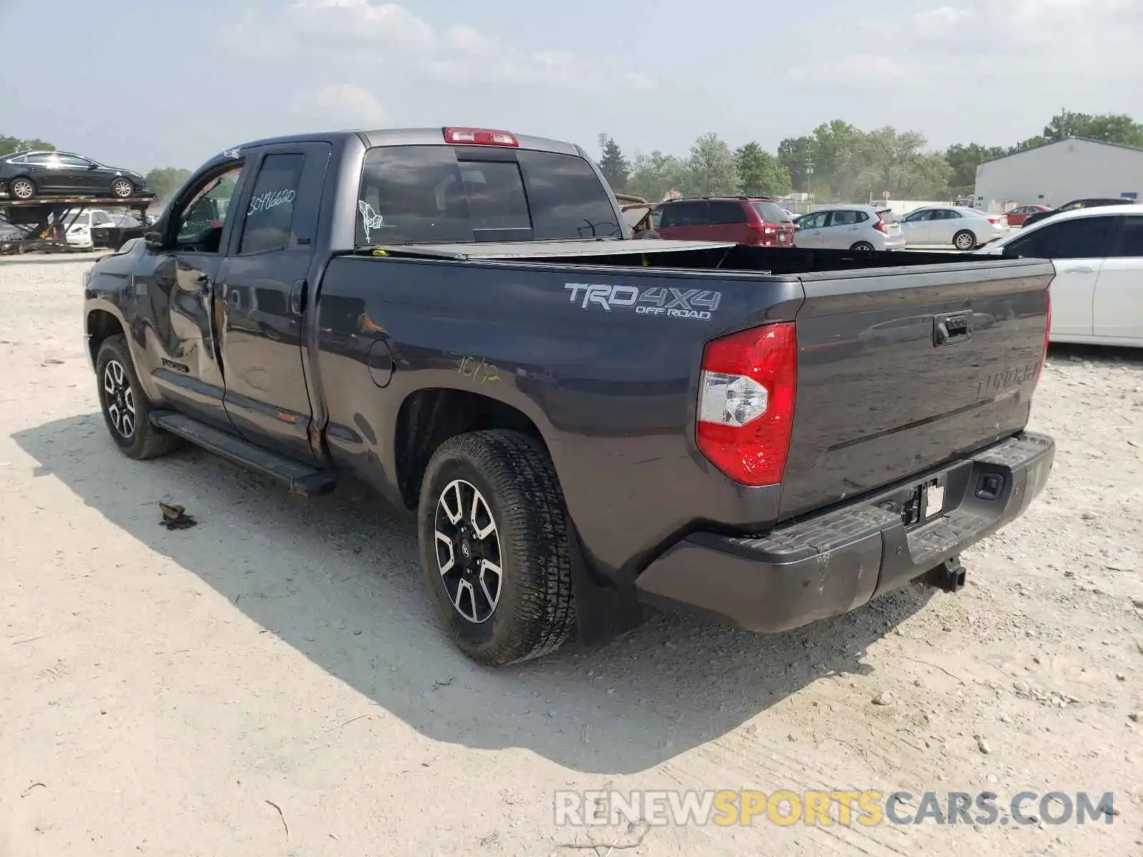 3 Photograph of a damaged car 5TFUY5F18KX851528 TOYOTA TUNDRA 2019