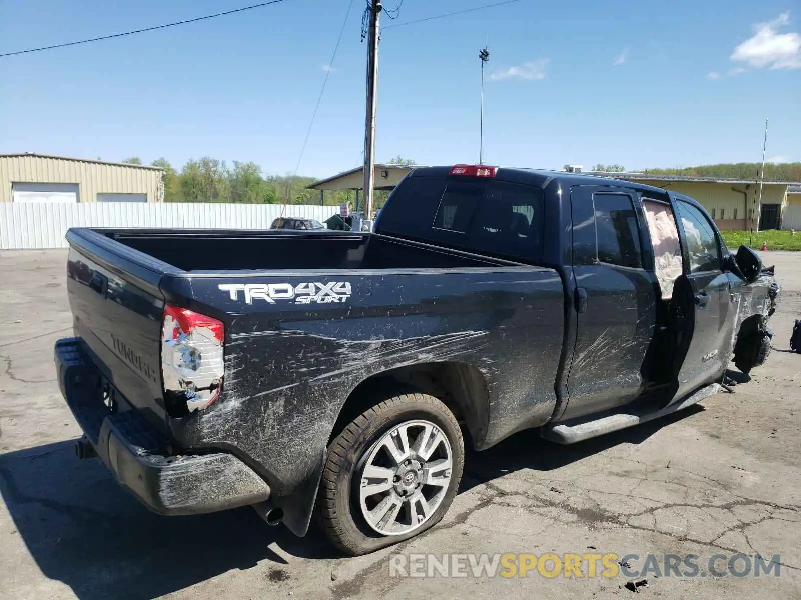 4 Photograph of a damaged car 5TFUY5F19KX794532 TOYOTA TUNDRA 2019