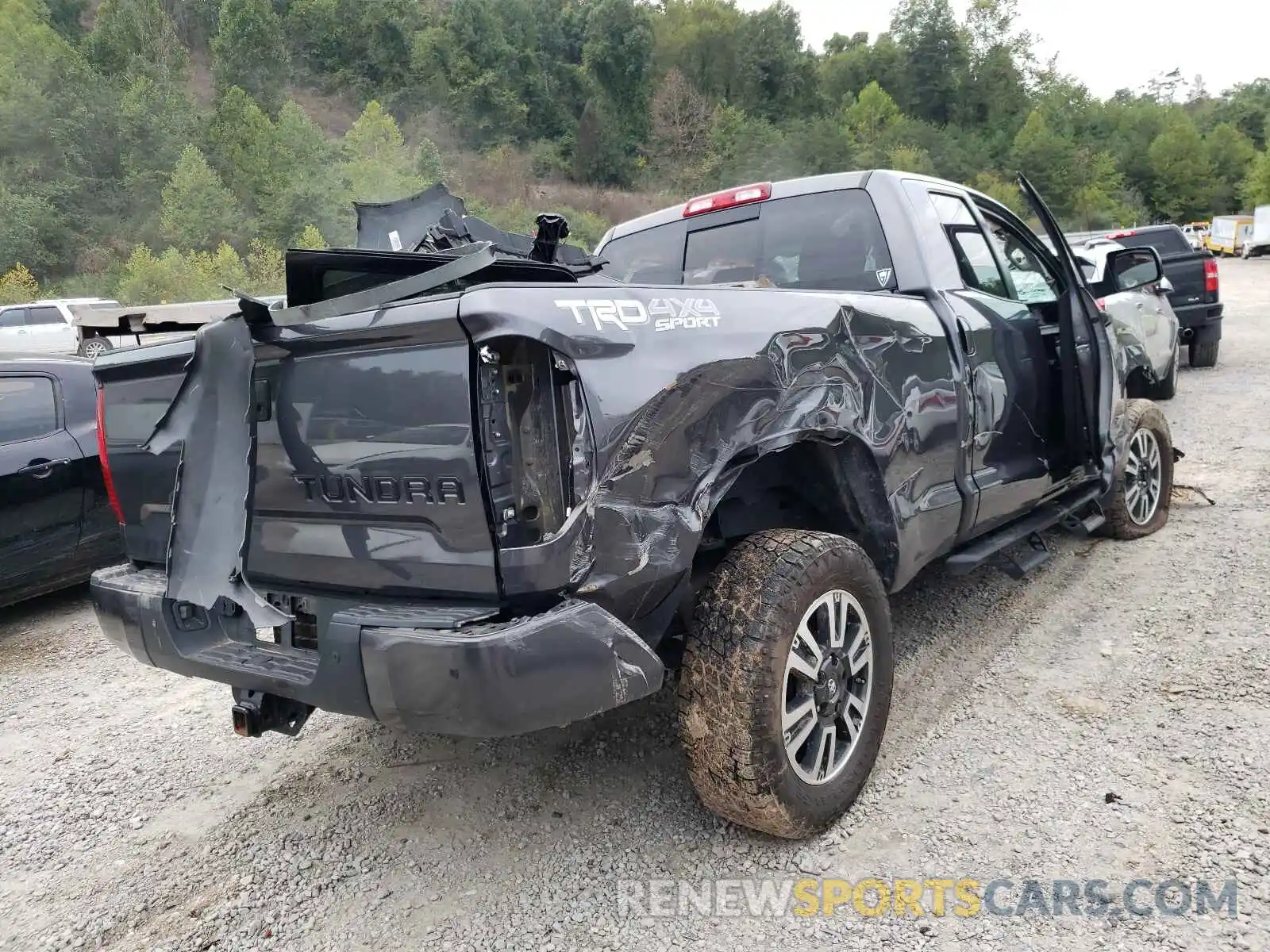 4 Photograph of a damaged car 5TFUY5F19KX796555 TOYOTA TUNDRA 2019