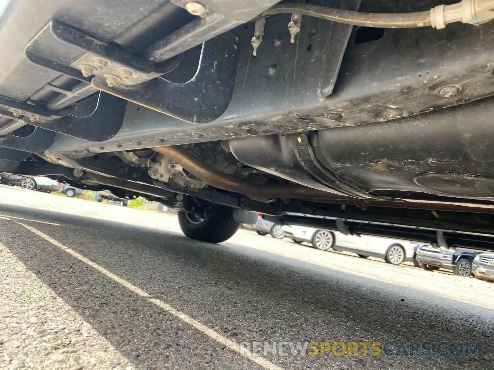 9 Photograph of a damaged car 5TFUY5F19KX821681 TOYOTA TUNDRA 2019