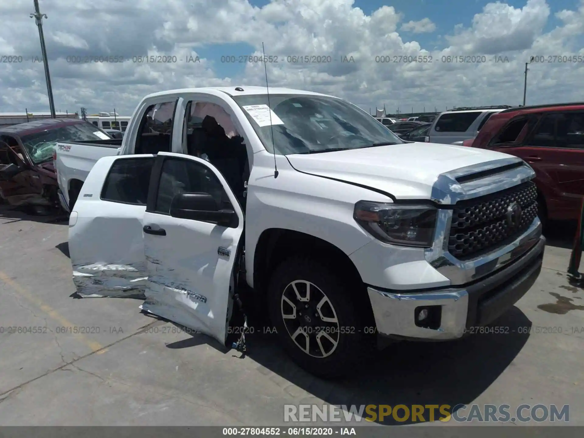 1 Photograph of a damaged car 5TFUY5F1XKX841874 TOYOTA TUNDRA 2019