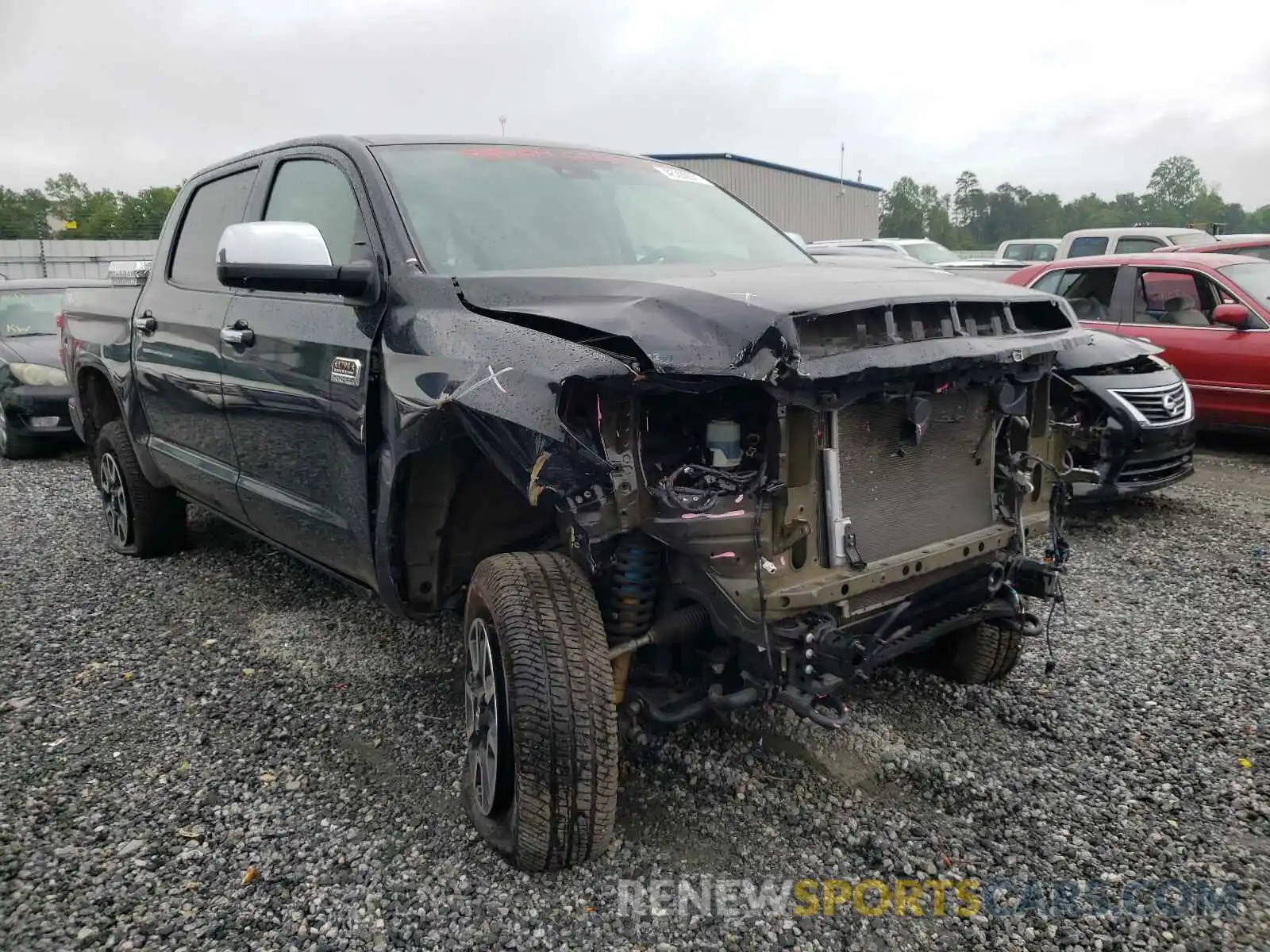 1 Photograph of a damaged car 5TFAY5F10LX877822 TOYOTA TUNDRA 2020