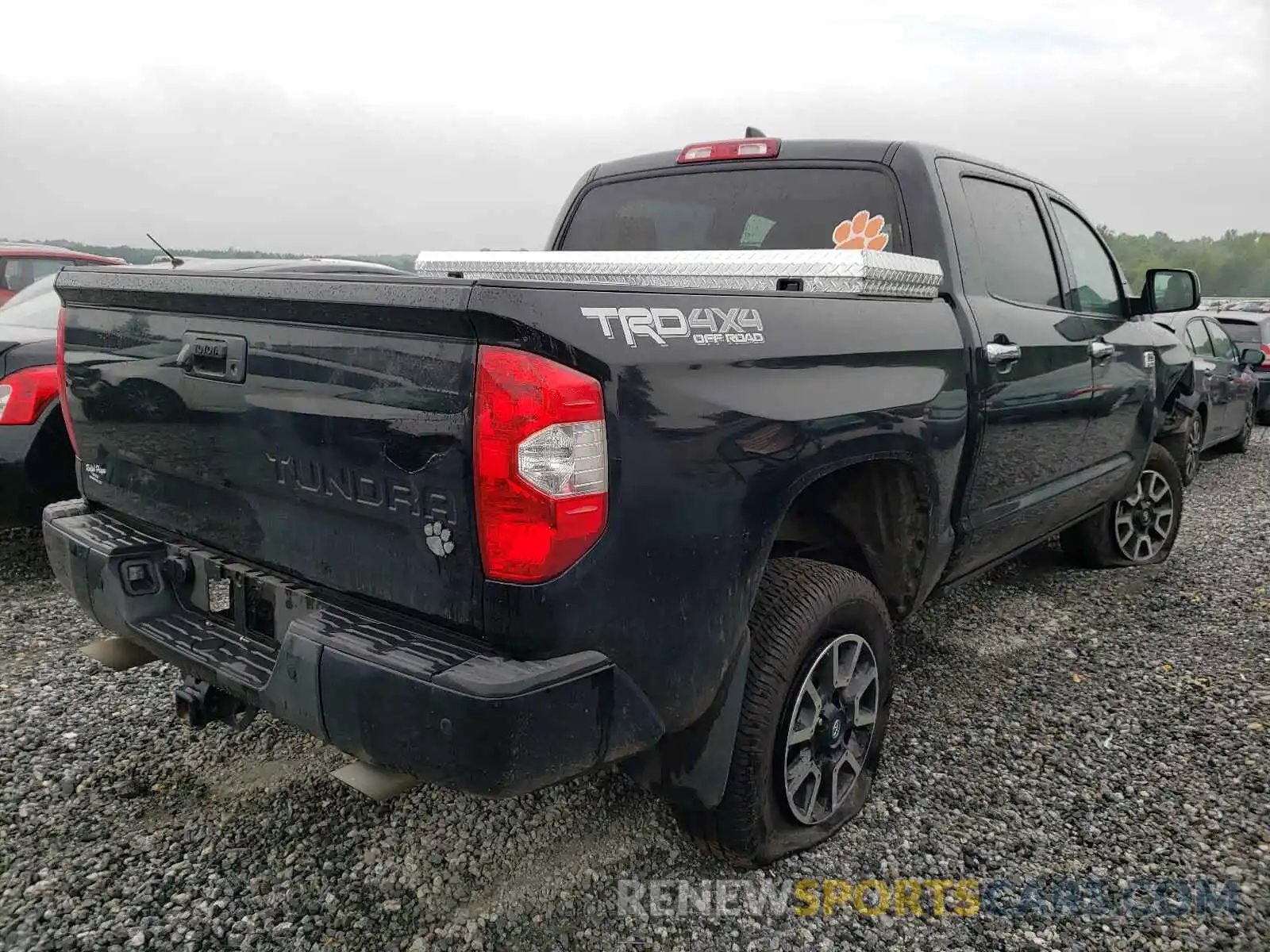 4 Photograph of a damaged car 5TFAY5F10LX877822 TOYOTA TUNDRA 2020