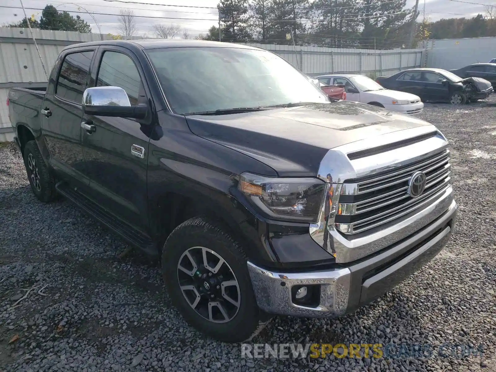 1 Photograph of a damaged car 5TFAY5F10LX881370 TOYOTA TUNDRA 2020