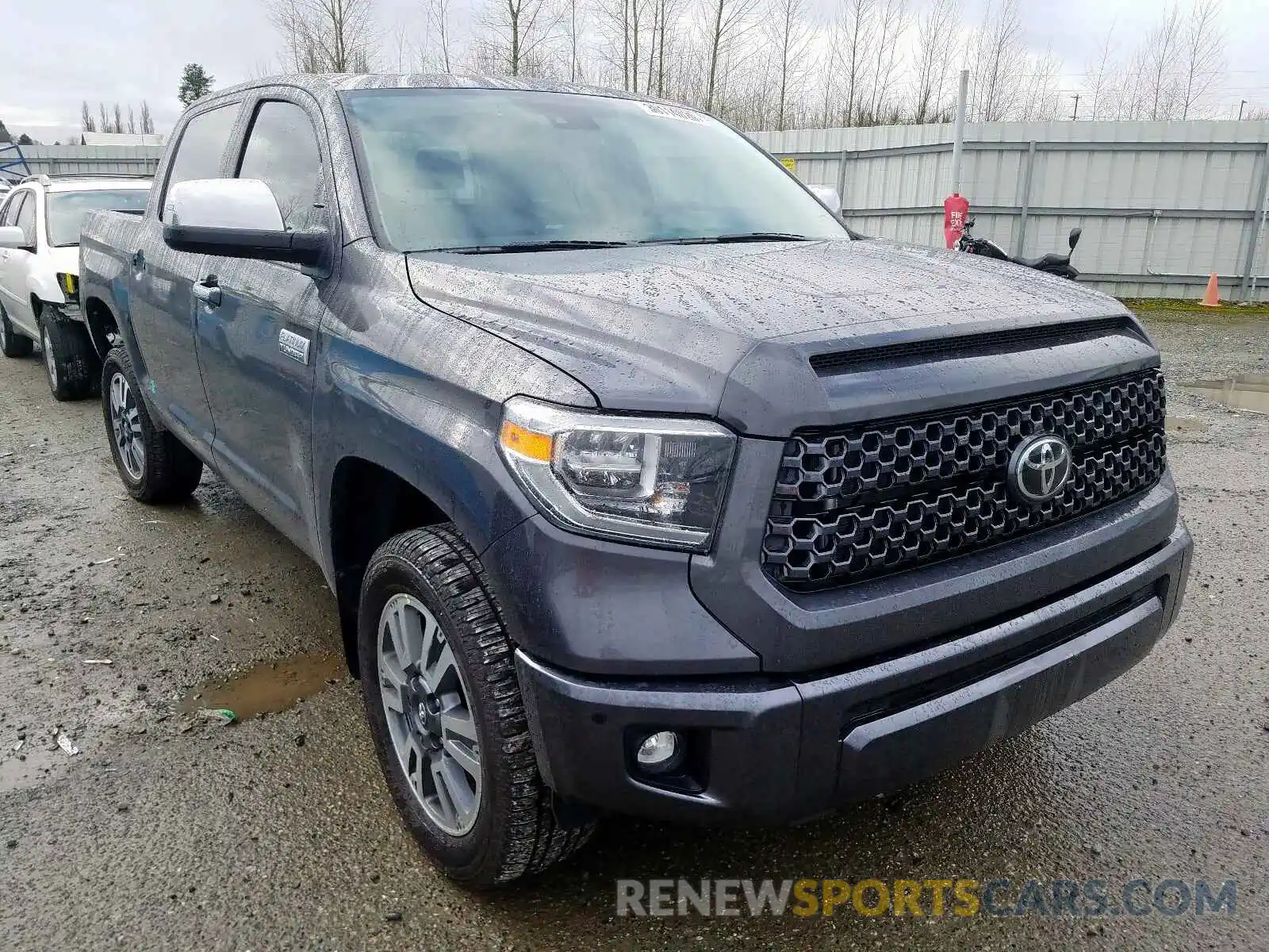 1 Photograph of a damaged car 5TFAY5F11LX886626 TOYOTA TUNDRA 2020