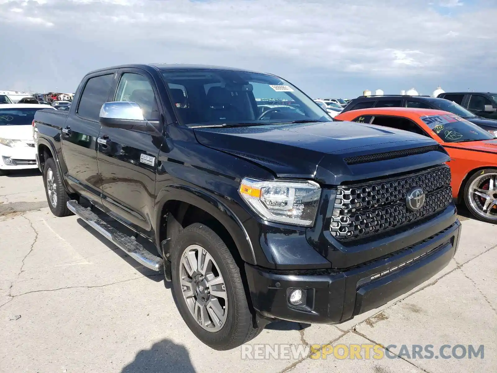 1 Photograph of a damaged car 5TFAY5F11LX894001 TOYOTA TUNDRA 2020