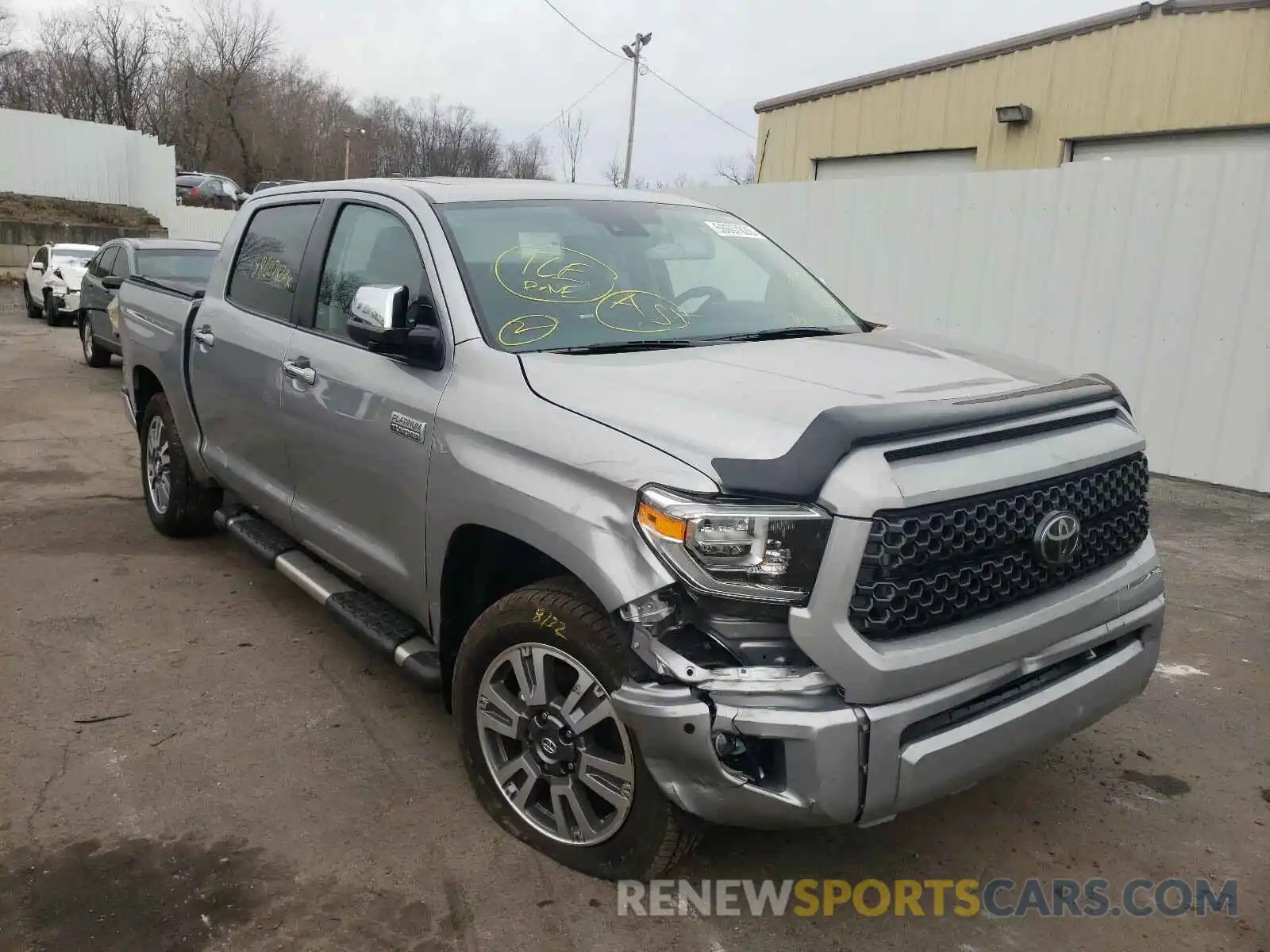 1 Photograph of a damaged car 5TFAY5F11LX894595 TOYOTA TUNDRA 2020