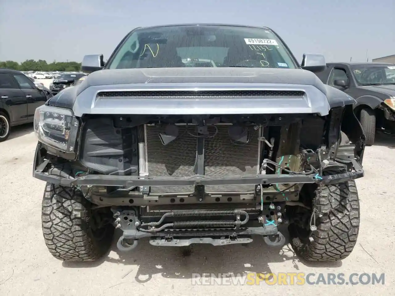 9 Photograph of a damaged car 5TFAY5F13LX898969 TOYOTA TUNDRA 2020