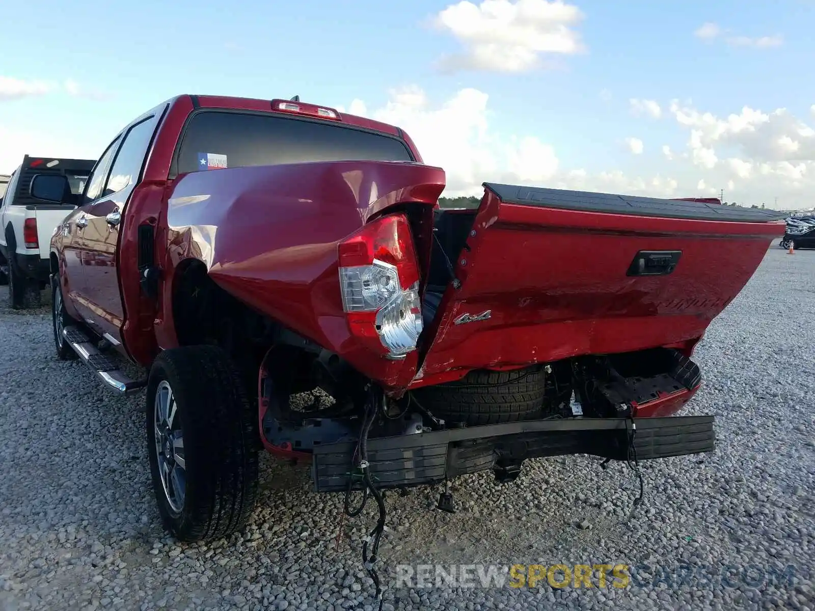 3 Photograph of a damaged car 5TFAY5F14LX885180 TOYOTA TUNDRA 2020