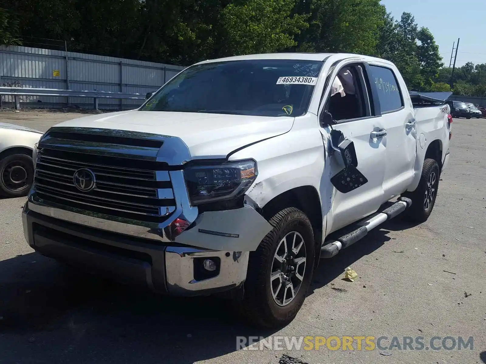 2 Photograph of a damaged car 5TFAY5F14LX895708 TOYOTA TUNDRA 2020