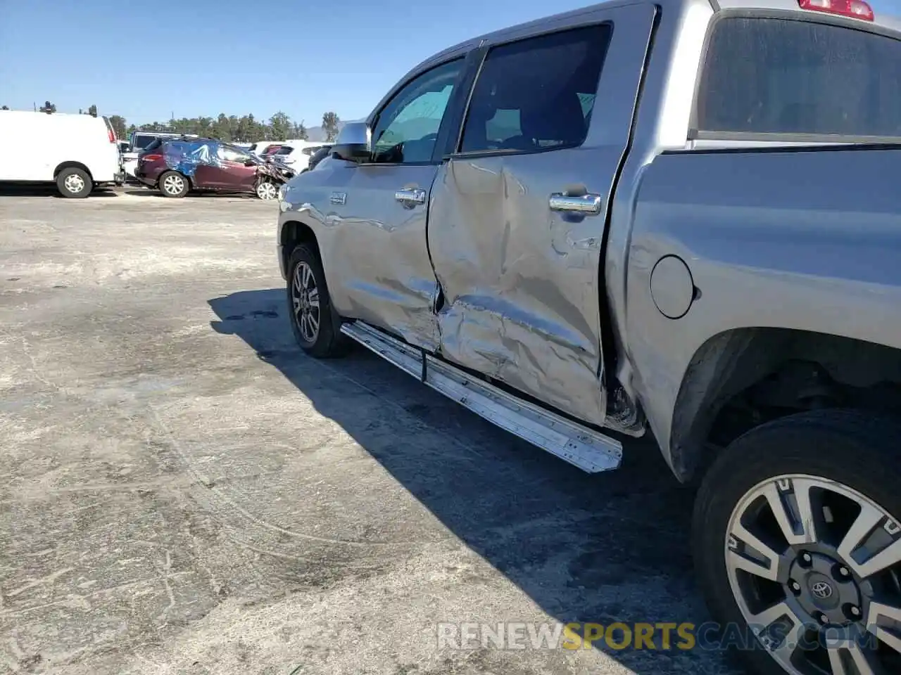 9 Photograph of a damaged car 5TFAY5F15LX916761 TOYOTA TUNDRA 2020