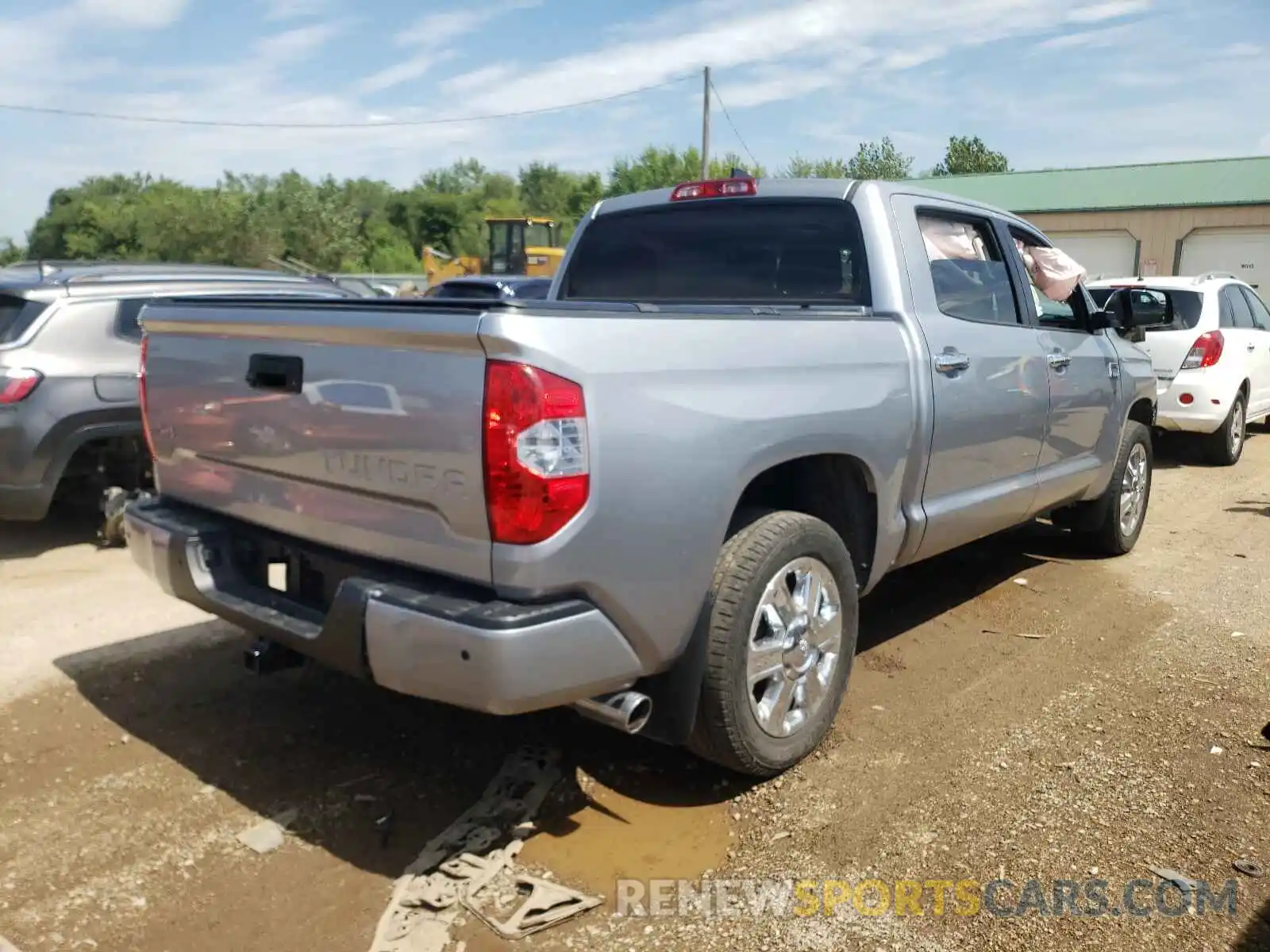 4 Photograph of a damaged car 5TFAY5F16LX909138 TOYOTA TUNDRA 2020