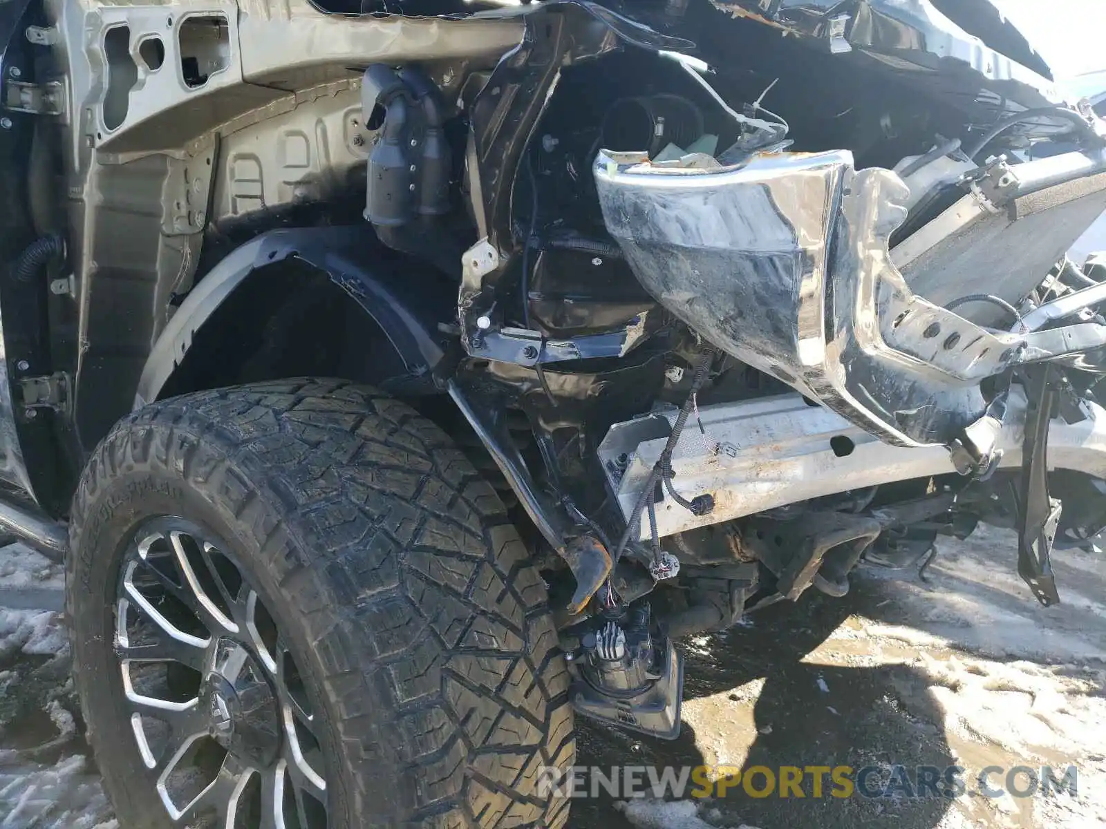 9 Photograph of a damaged car 5TFAY5F18LX891998 TOYOTA TUNDRA 2020