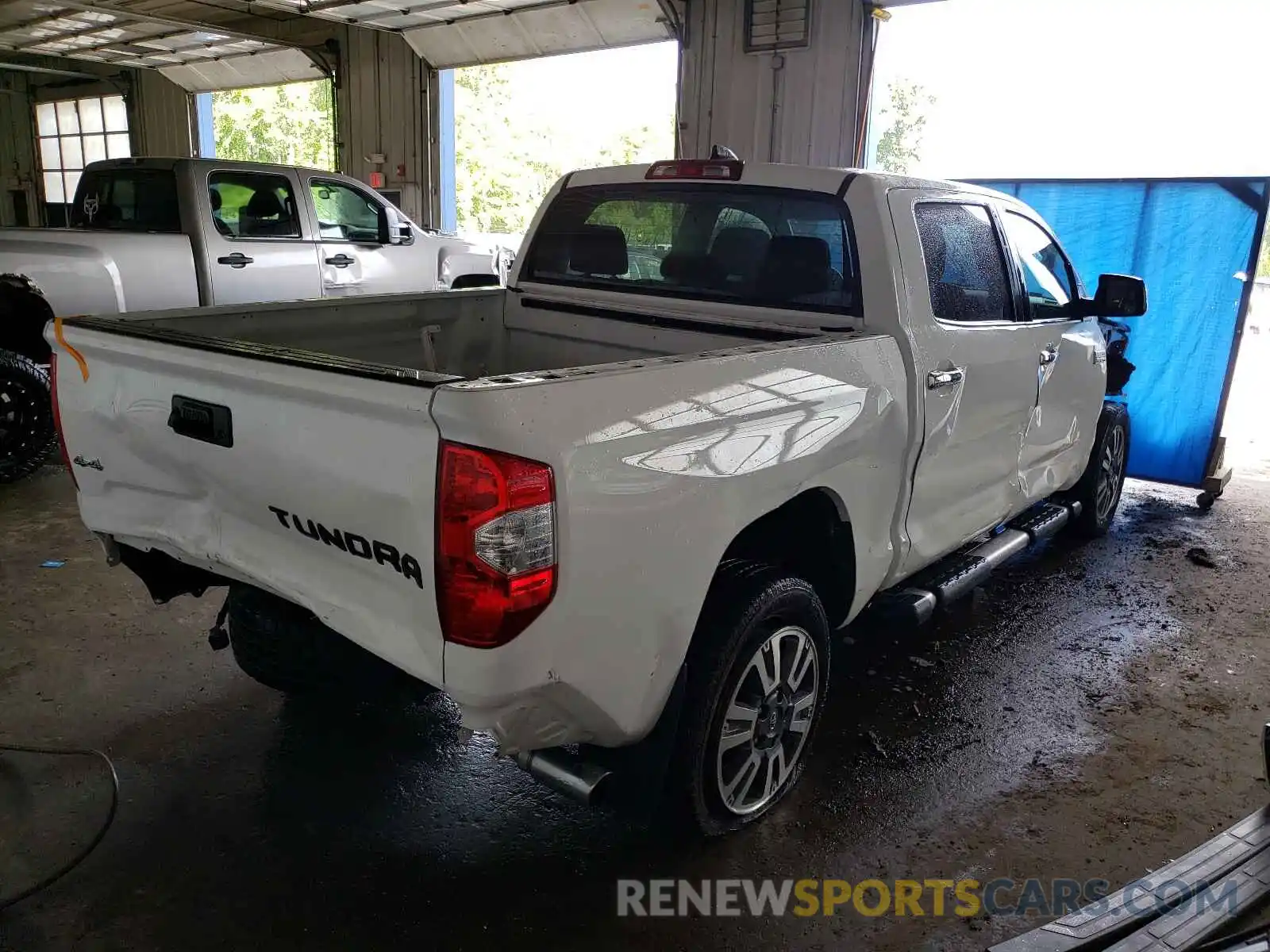 4 Photograph of a damaged car 5TFAY5F18LX895632 TOYOTA TUNDRA 2020