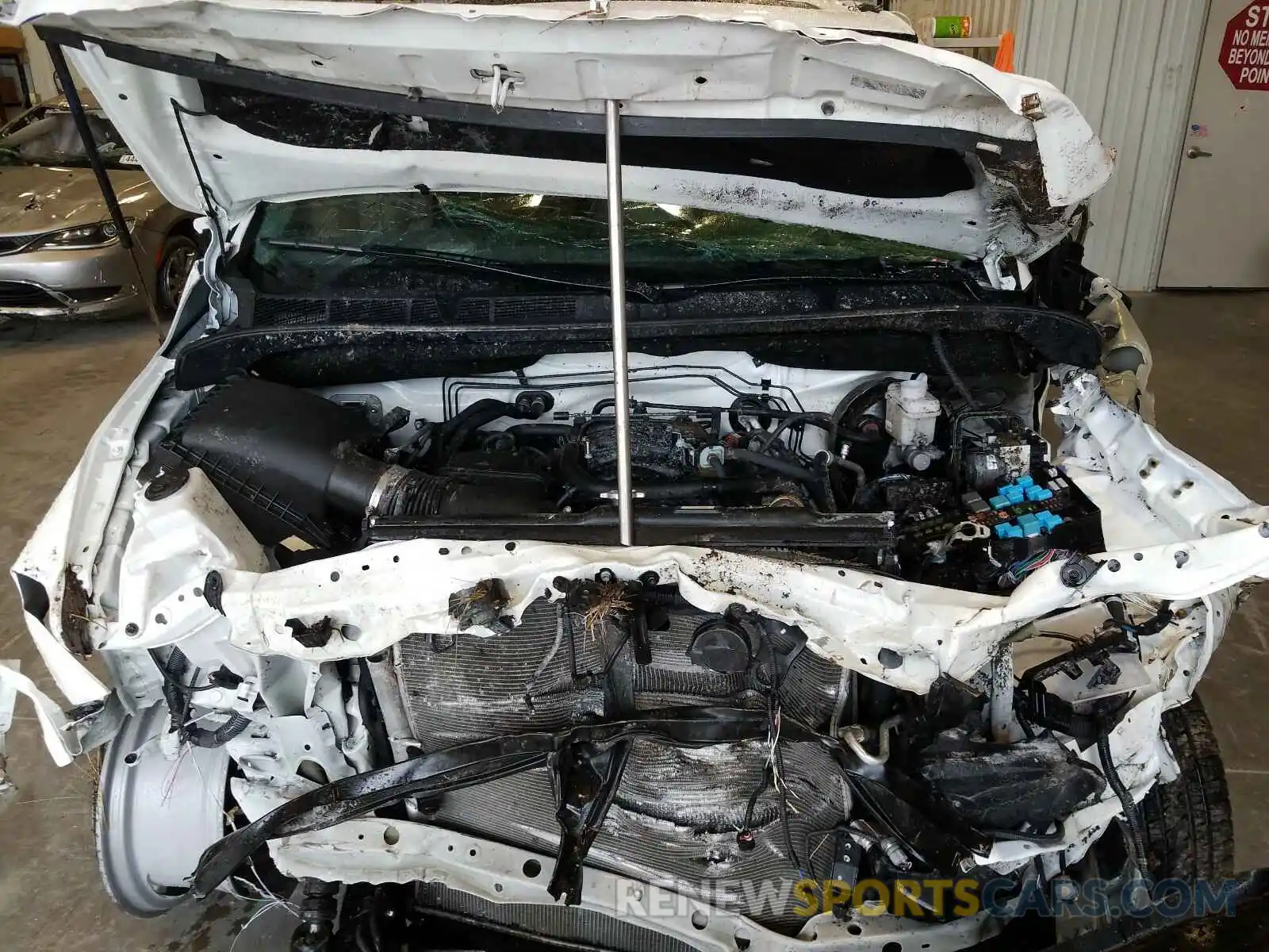 7 Фотография поврежденного автомобиля 5TFAY5F18LX904183 TOYOTA TUNDRA 2020