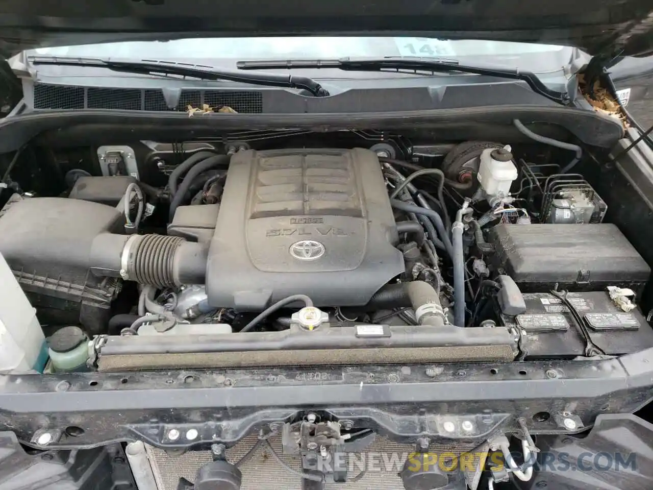 7 Photograph of a damaged car 5TFAY5F19LX898040 TOYOTA TUNDRA 2020