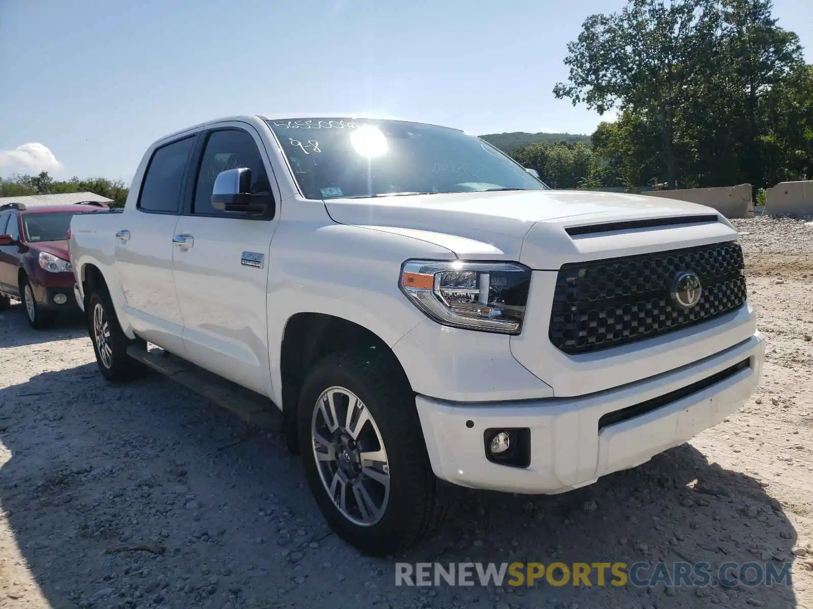 1 Photograph of a damaged car 5TFAY5F19LX914110 TOYOTA TUNDRA 2020