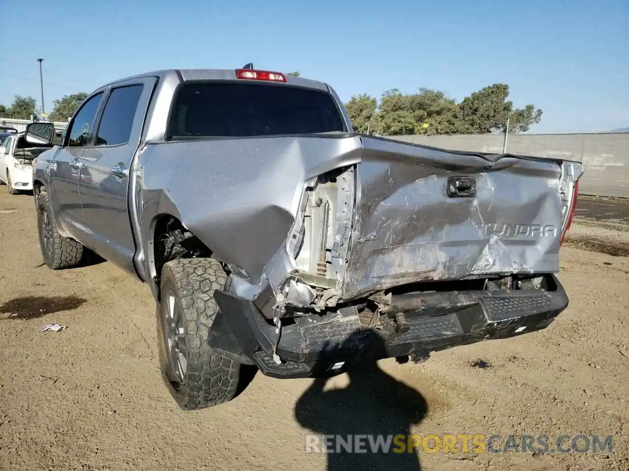 3 Photograph of a damaged car 5TFAY5F19LX934373 TOYOTA TUNDRA 2020