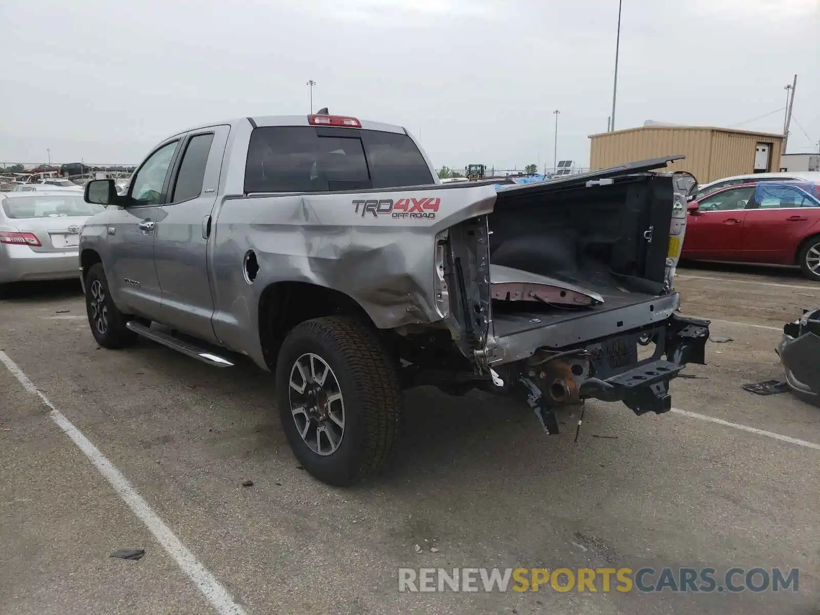 3 Photograph of a damaged car 5TFBY5F1XLX902200 TOYOTA TUNDRA 2020