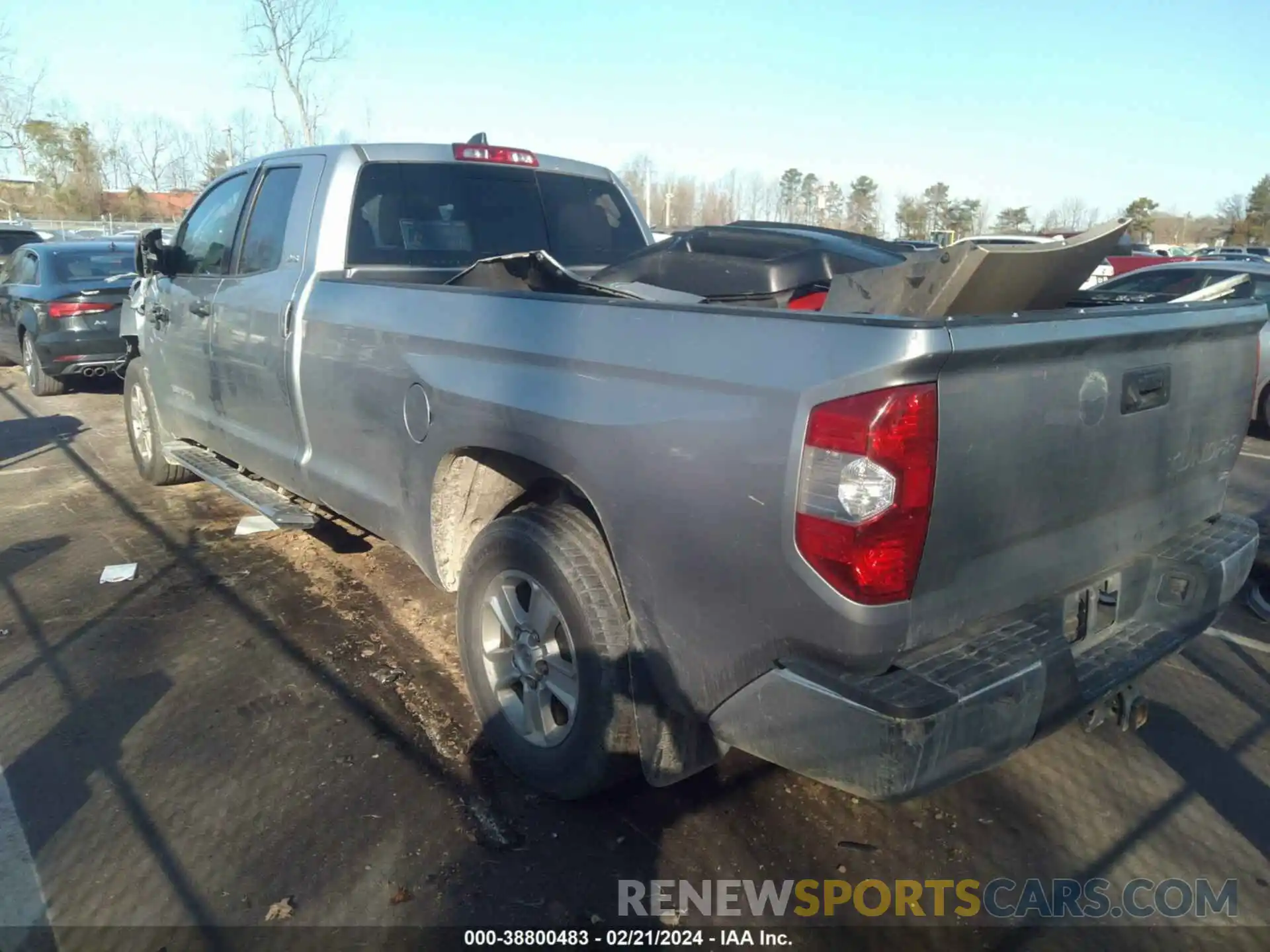 3 Photograph of a damaged car 5TFCY5F14LX025725 TOYOTA TUNDRA 2020