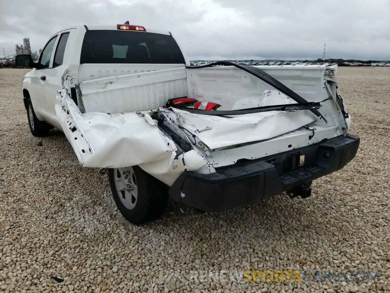 3 Photograph of a damaged car 5TFCY5F15LX026687 TOYOTA TUNDRA 2020