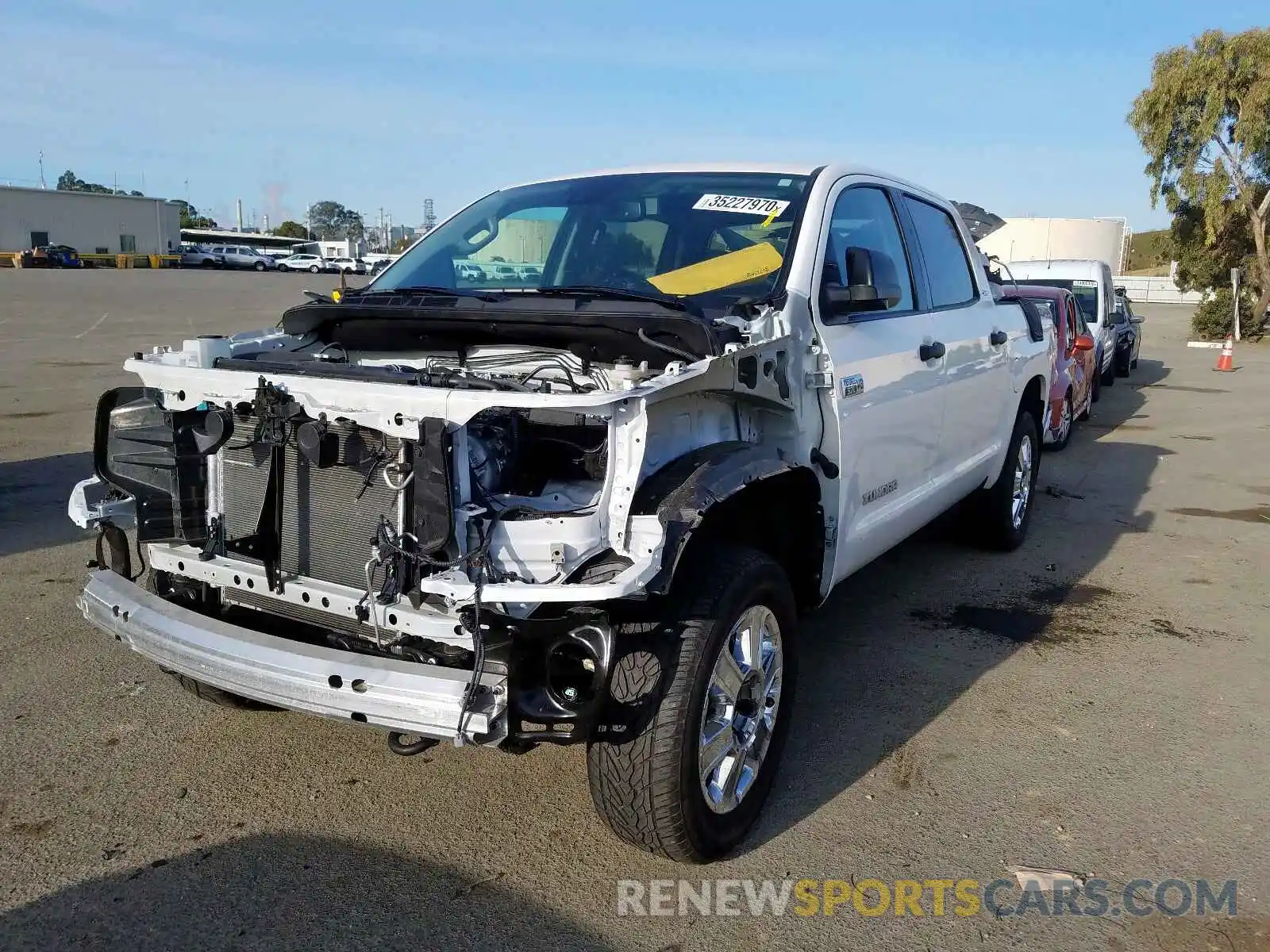 2 Photograph of a damaged car 5TFDY5F10LX880894 TOYOTA TUNDRA 2020