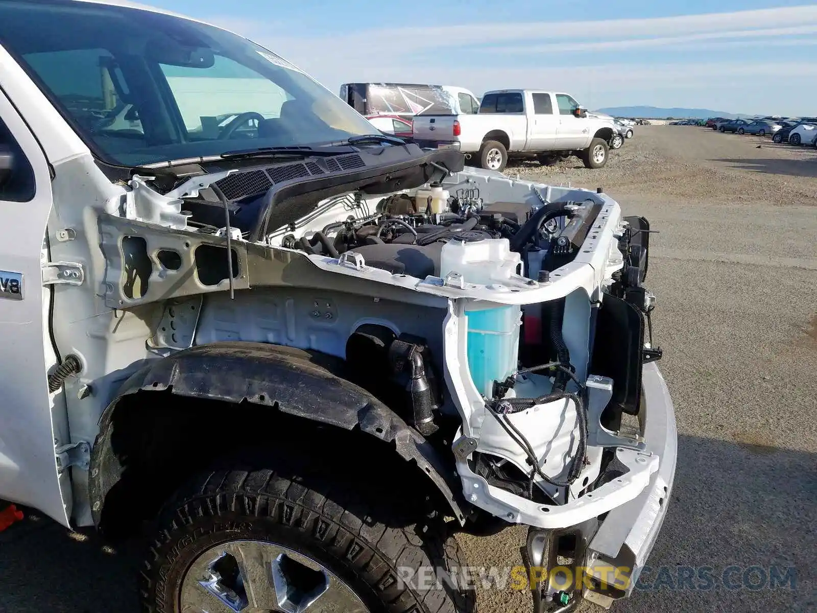 9 Photograph of a damaged car 5TFDY5F10LX880894 TOYOTA TUNDRA 2020