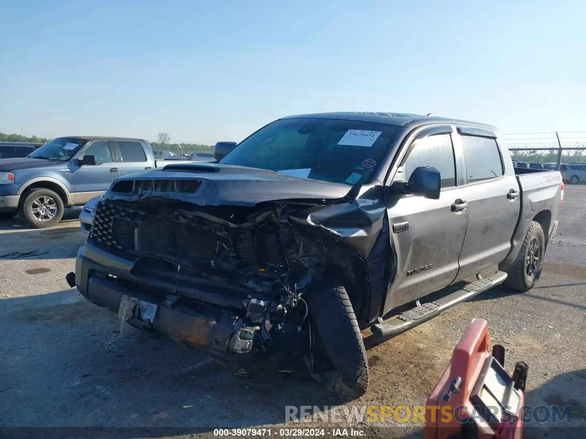2 Фотография поврежденного автомобиля 5TFDY5F10LX904398 TOYOTA TUNDRA 2020