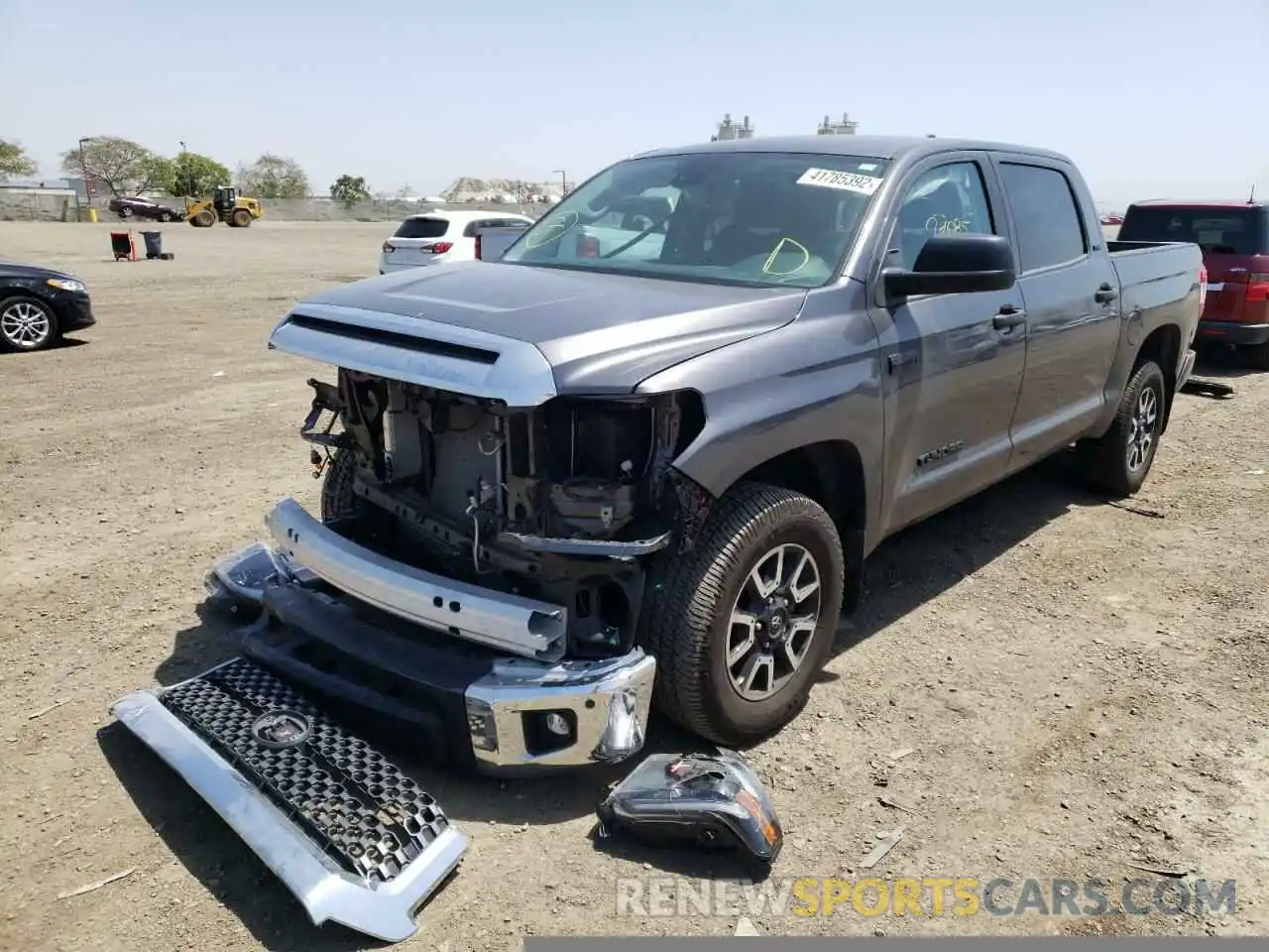 2 Фотография поврежденного автомобиля 5TFDY5F10LX910928 TOYOTA TUNDRA 2020