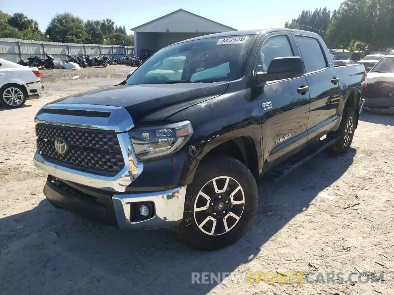 2 Photograph of a damaged car 5TFDY5F10LX912176 TOYOTA TUNDRA 2020