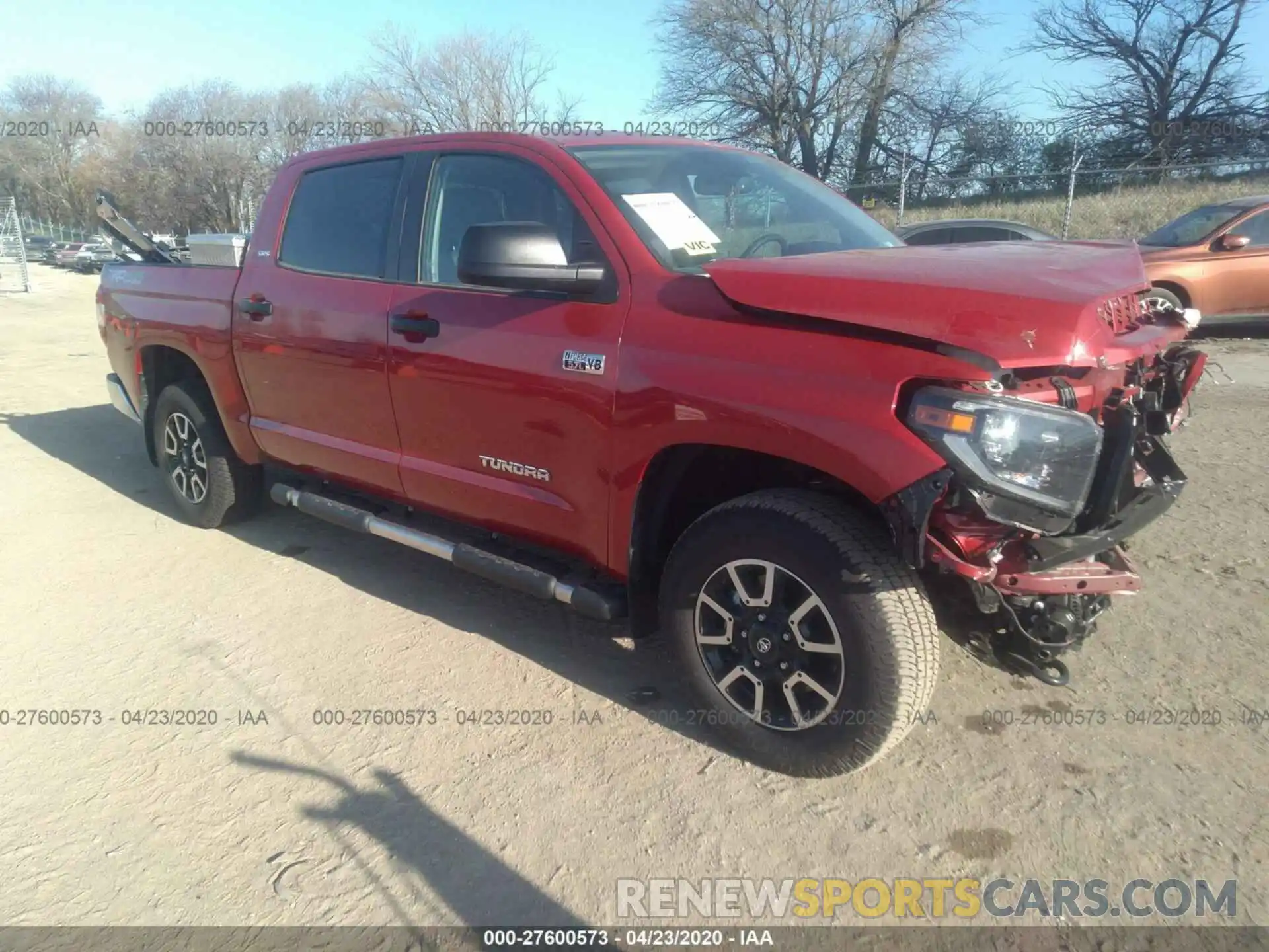 1 Photograph of a damaged car 5TFDY5F10LX922741 TOYOTA TUNDRA 2020