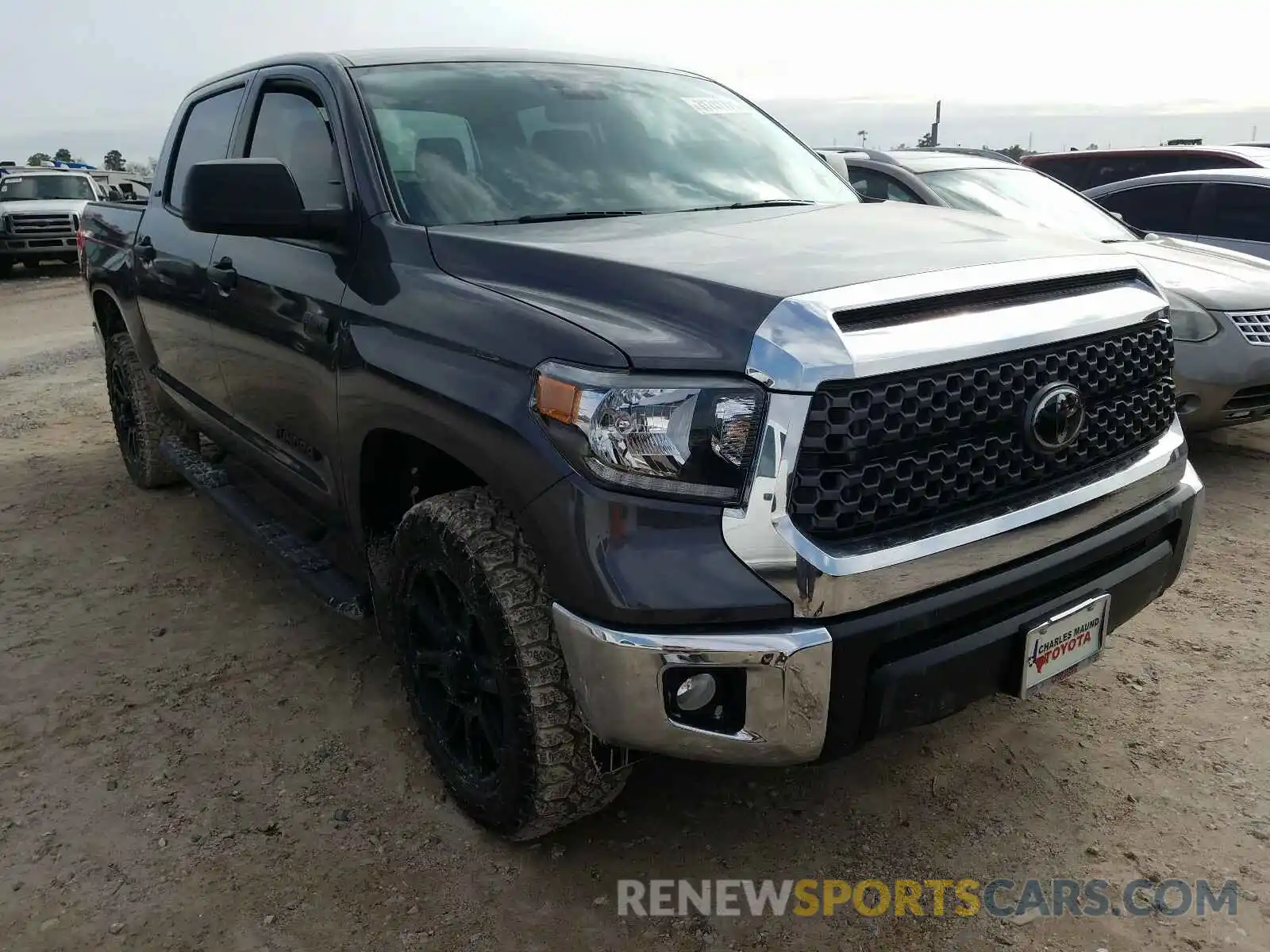 1 Photograph of a damaged car 5TFDY5F10LX940222 TOYOTA TUNDRA 2020