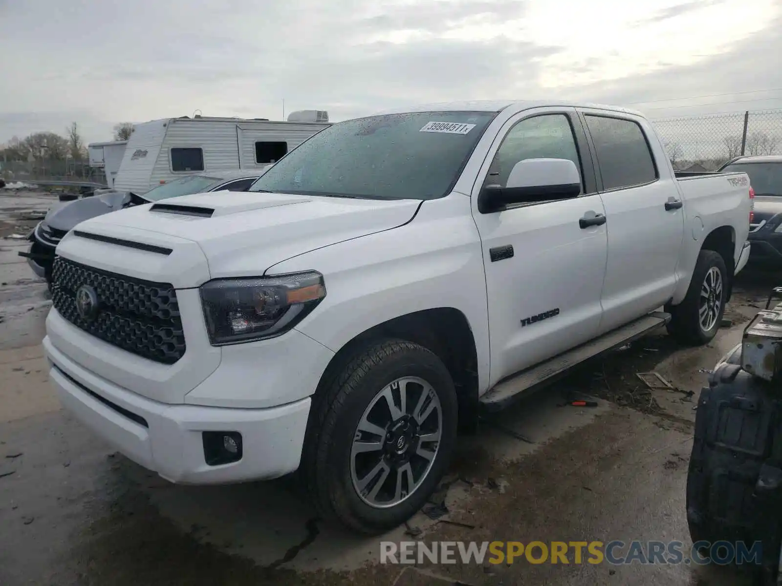 2 Photograph of a damaged car 5TFDY5F10LX946800 TOYOTA TUNDRA 2020