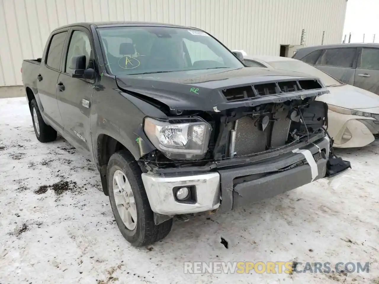 1 Photograph of a damaged car 5TFDY5F11LX880841 TOYOTA TUNDRA 2020