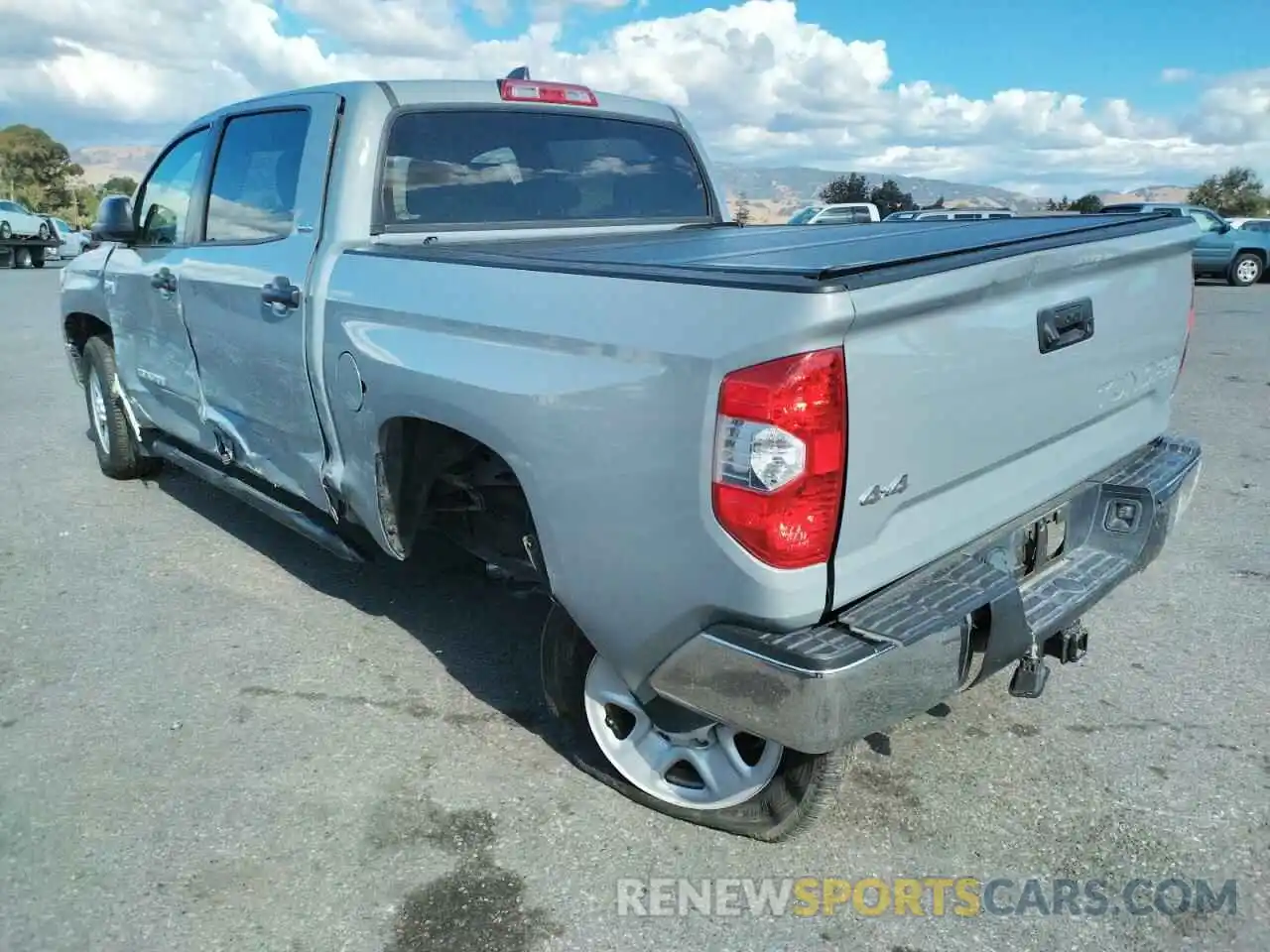 3 Photograph of a damaged car 5TFDY5F11LX882007 TOYOTA TUNDRA 2020