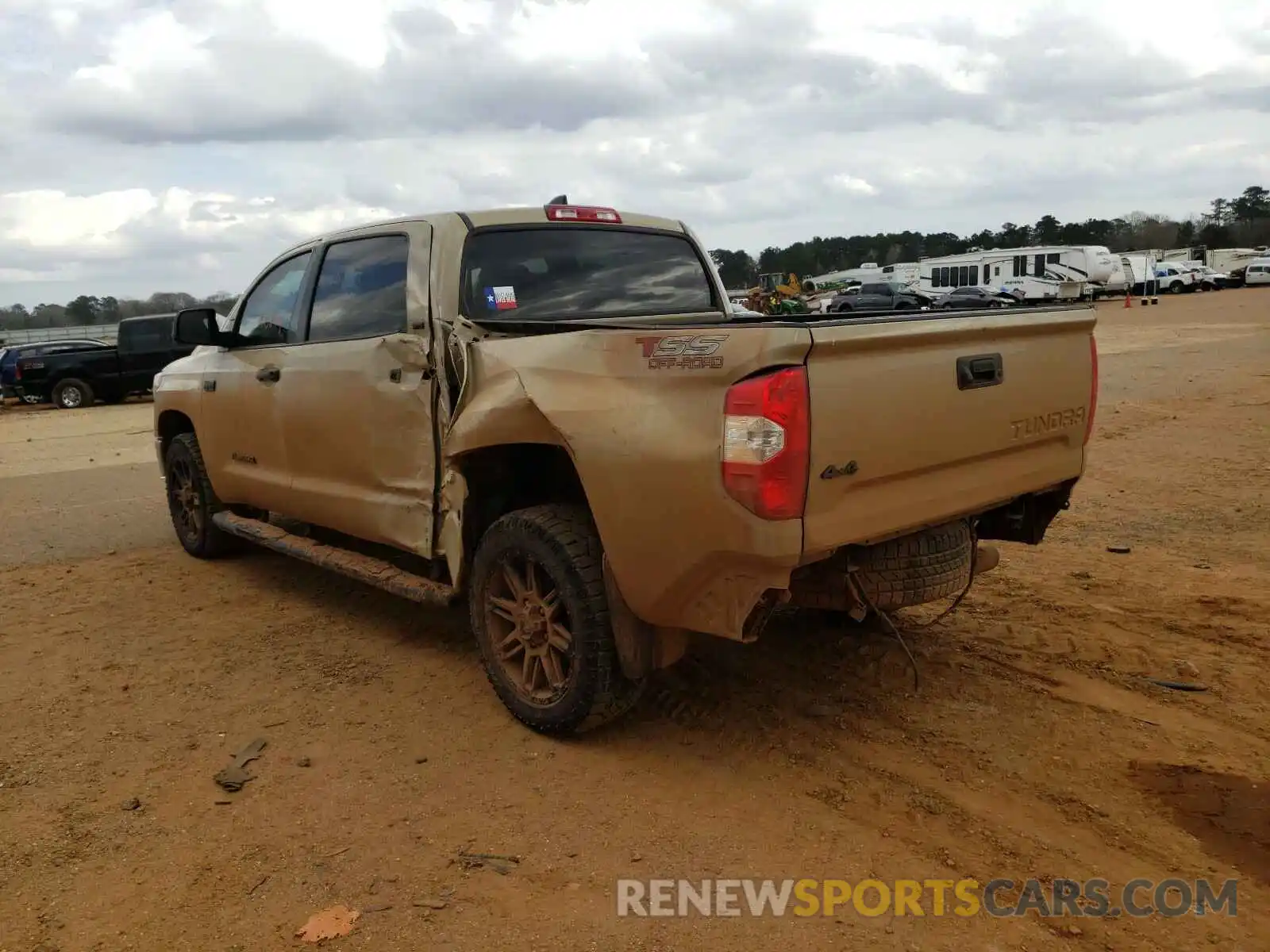 3 Photograph of a damaged car 5TFDY5F11LX883044 TOYOTA TUNDRA 2020