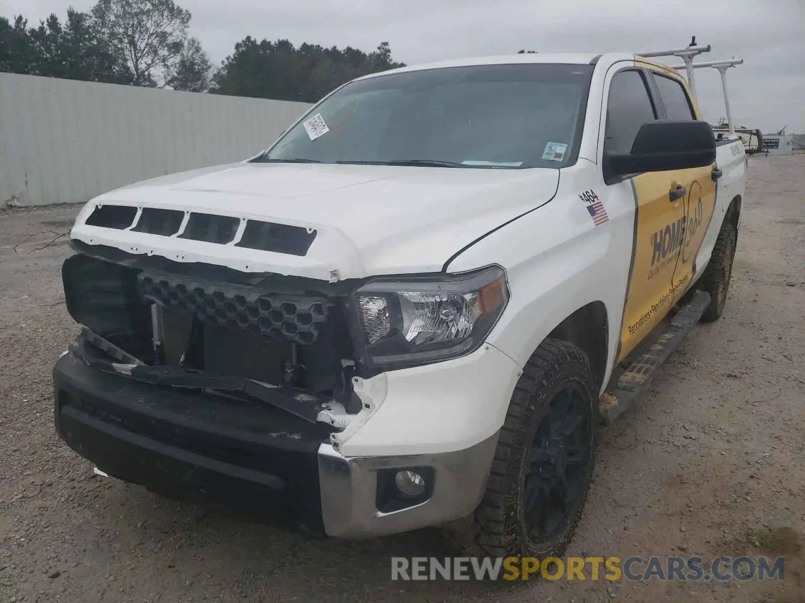 2 Photograph of a damaged car 5TFDY5F11LX886655 TOYOTA TUNDRA 2020