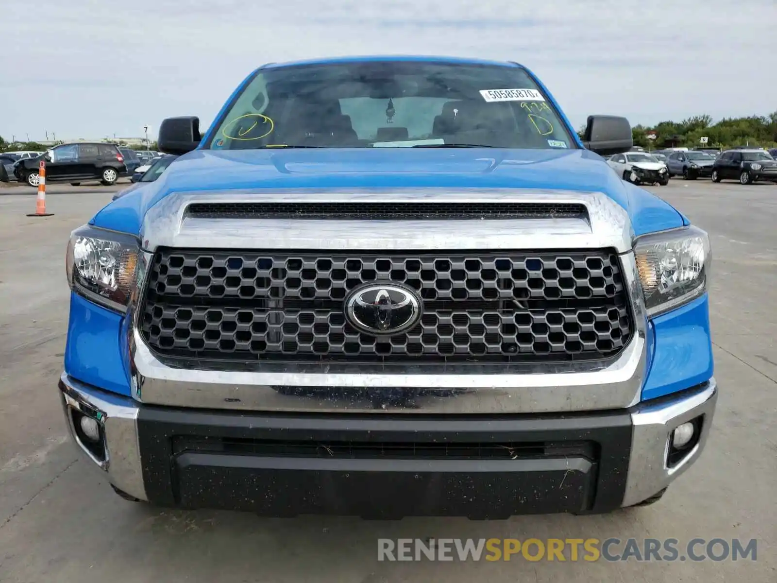 9 Photograph of a damaged car 5TFDY5F11LX890088 TOYOTA TUNDRA 2020