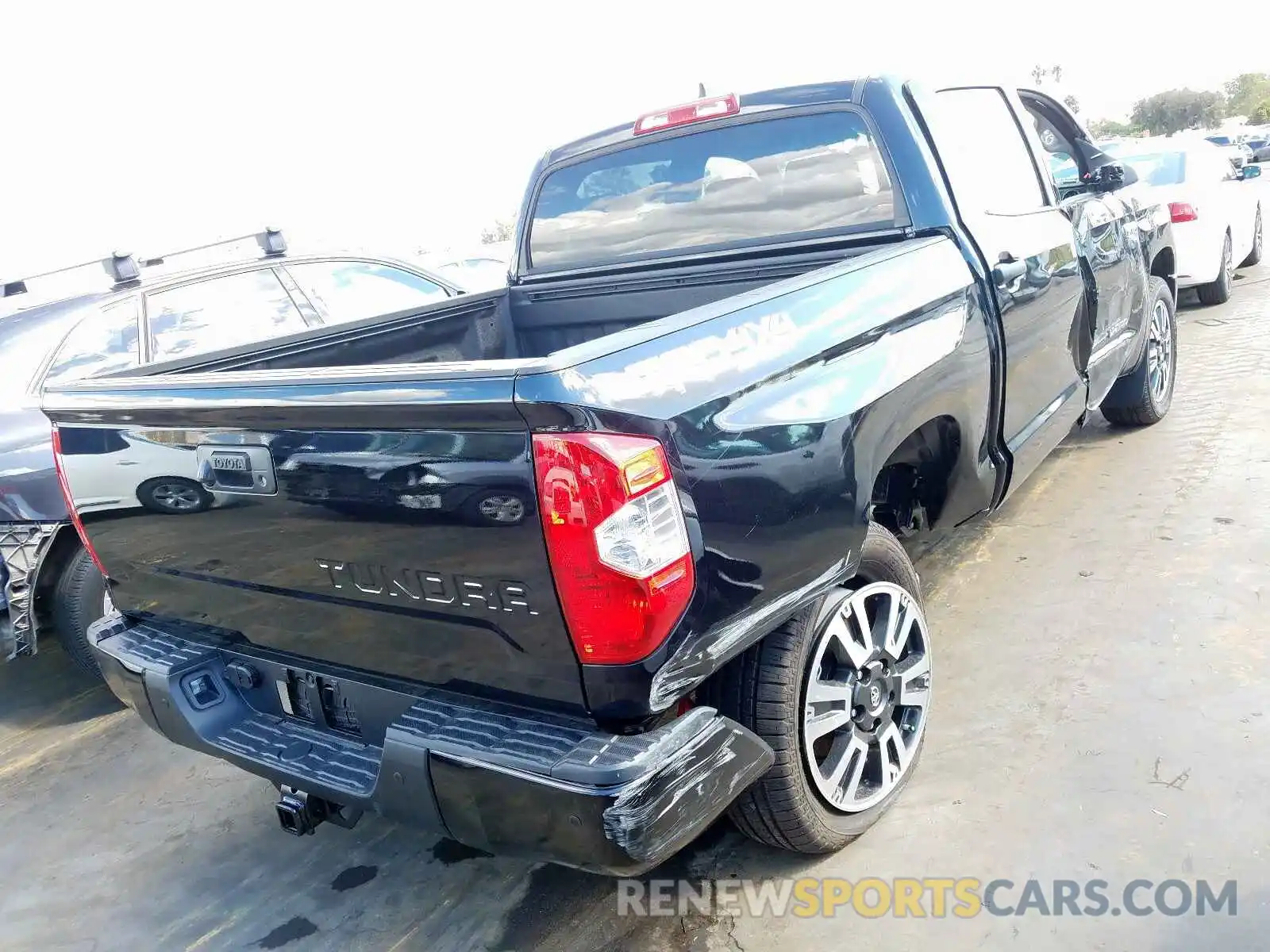 4 Photograph of a damaged car 5TFDY5F11LX909805 TOYOTA TUNDRA 2020