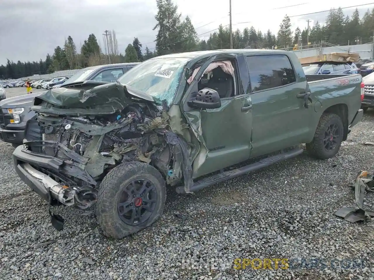 1 Photograph of a damaged car 5TFDY5F11LX924854 TOYOTA TUNDRA 2020