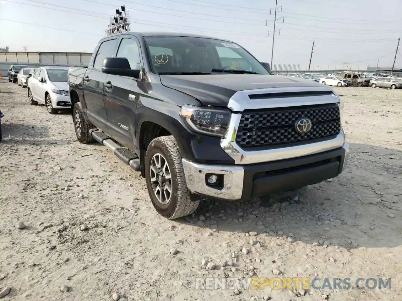 1 Photograph of a damaged car 5TFDY5F11LX925857 TOYOTA TUNDRA 2020