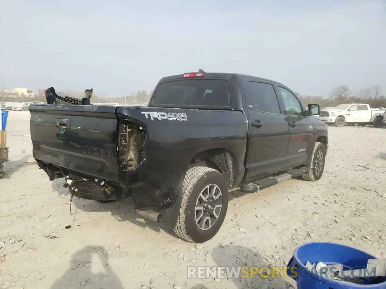 4 Photograph of a damaged car 5TFDY5F11LX925857 TOYOTA TUNDRA 2020