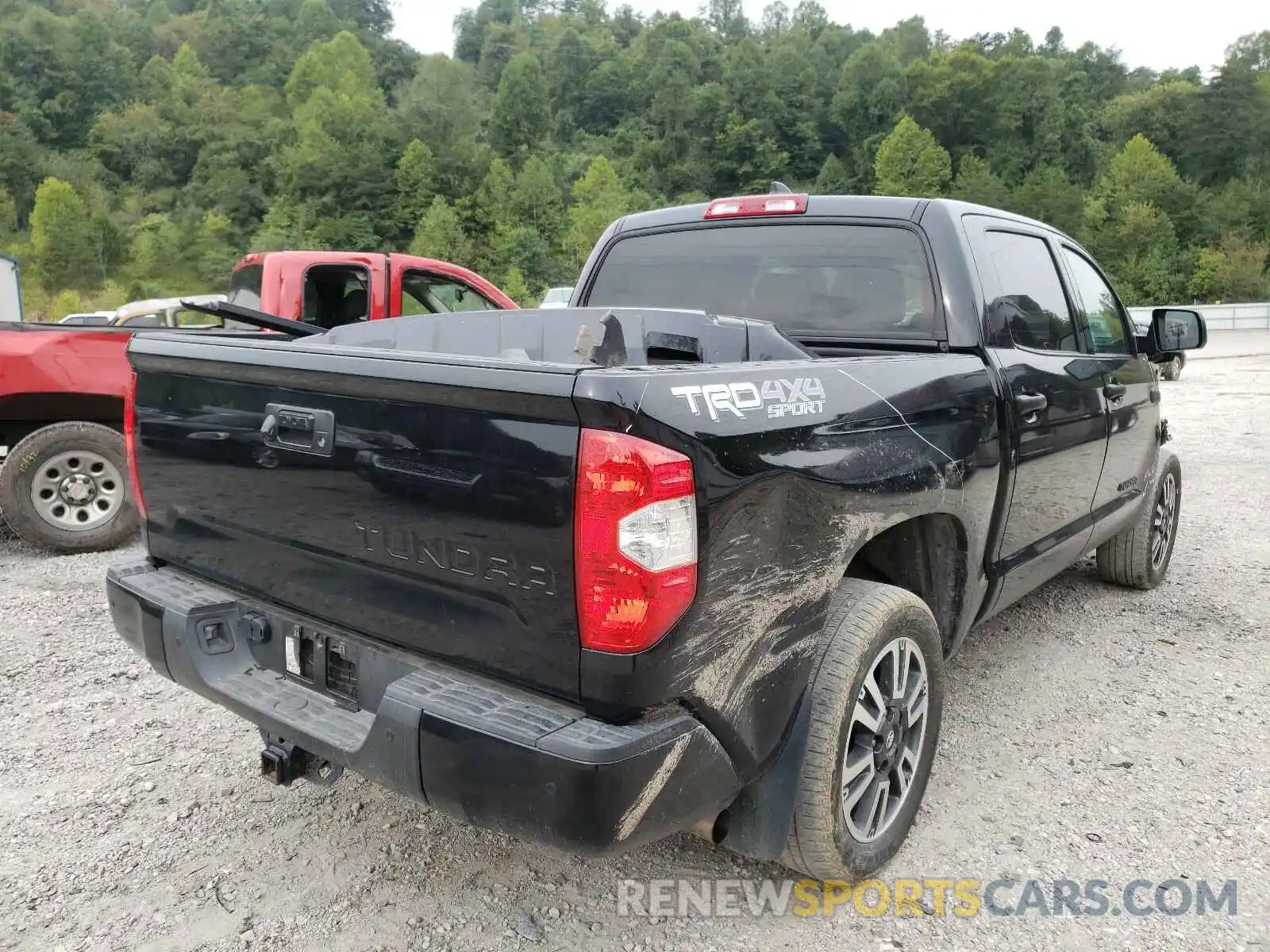 4 Photograph of a damaged car 5TFDY5F12LX875664 TOYOTA TUNDRA 2020