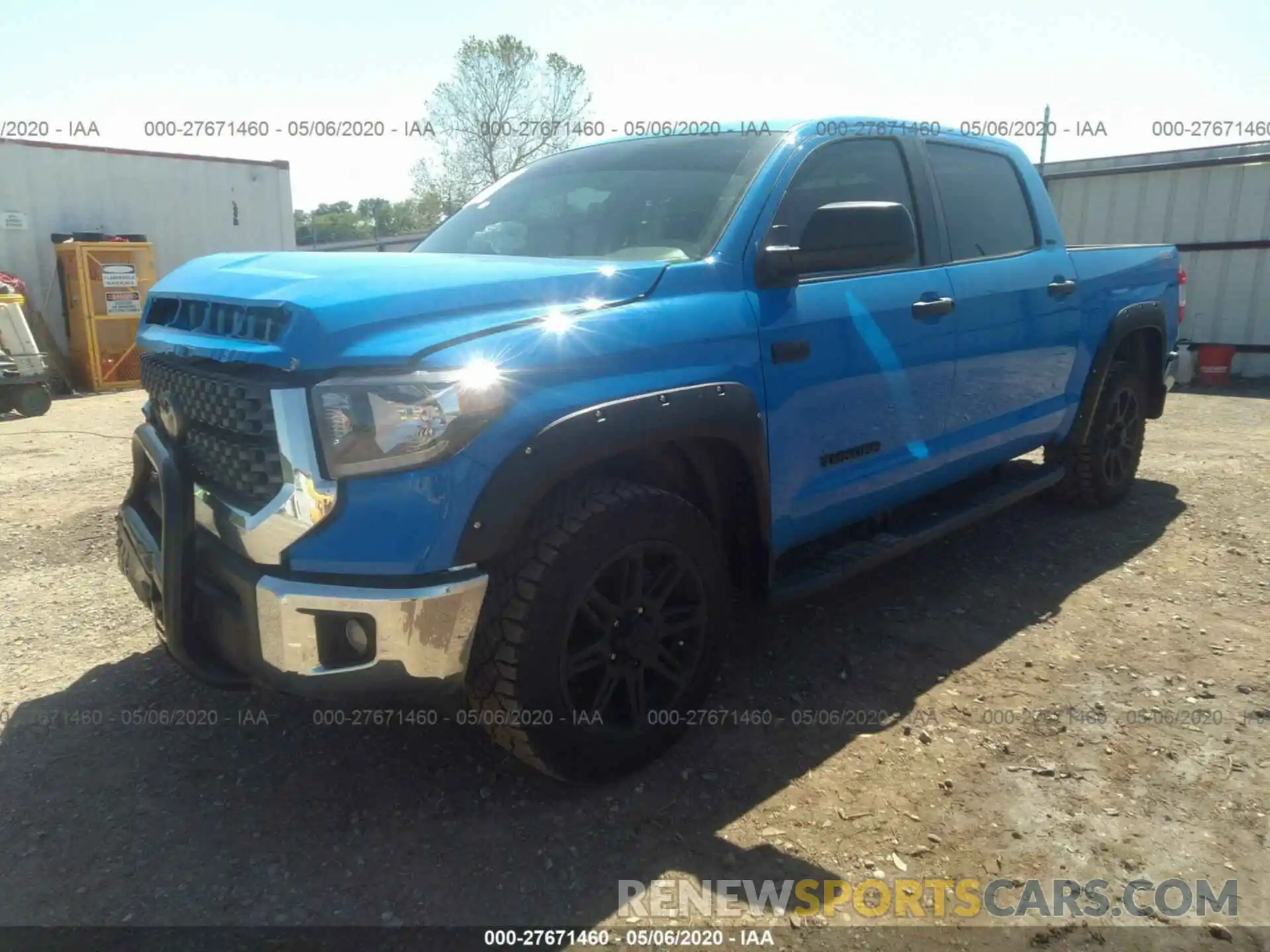 2 Photograph of a damaged car 5TFDY5F12LX884817 TOYOTA TUNDRA 2020